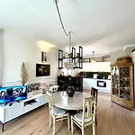 Retreat,ac,pool,ev Car *