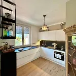 Retreat,ac,pool,ev Car Apartman Bellagio