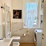 Retreat,ac,pool,ev Car Apartman *